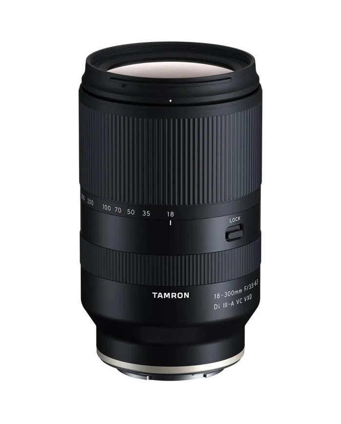 TAMRON 18-300mm f3.5-6.3 Di III-A V... | Comp... | FotoCineColor